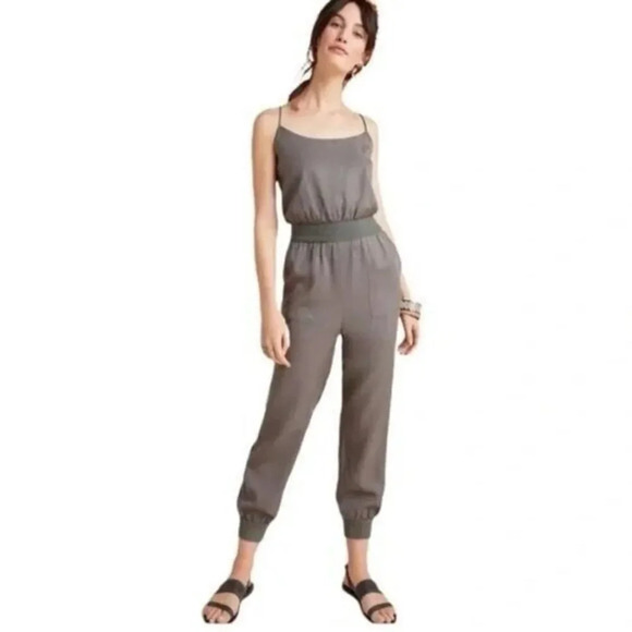 Anthropologie Nisa Olive Green Tapered Leg Jogger Jumpsuit S